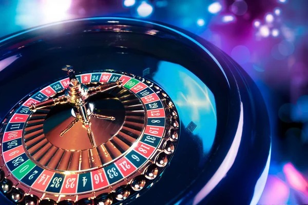 silatogel Golden Toad slot game displayed on mobile phone screen
